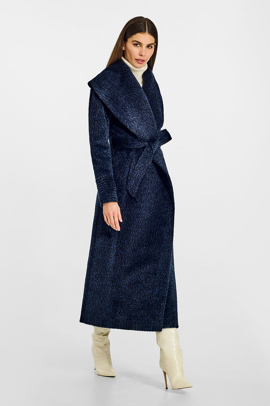 Sentaler Alpaca Maxi Shawl Collar Wrap Midnight Blue Coat in Bouclé Alpaca wool. Seen from side belted on female model.