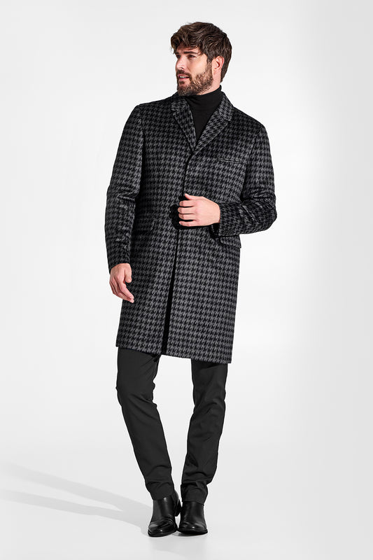 Sentaler Suri Alpaca Notched Lapel Black & Graphite Houndstooth Overcoat in Technical Suri Alpaca wool. Seen from front on male model.