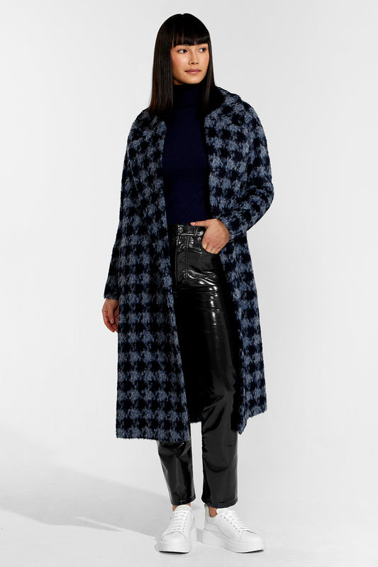 Sentaler Houndstooth Alpaca Long Raglan Sleeve Notched Collar Coat featured in Suri Alpaca and available in Navy Houndstooth. Seen from front open.